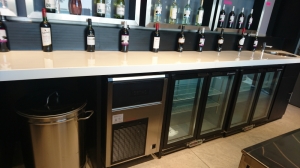 BAR AREA